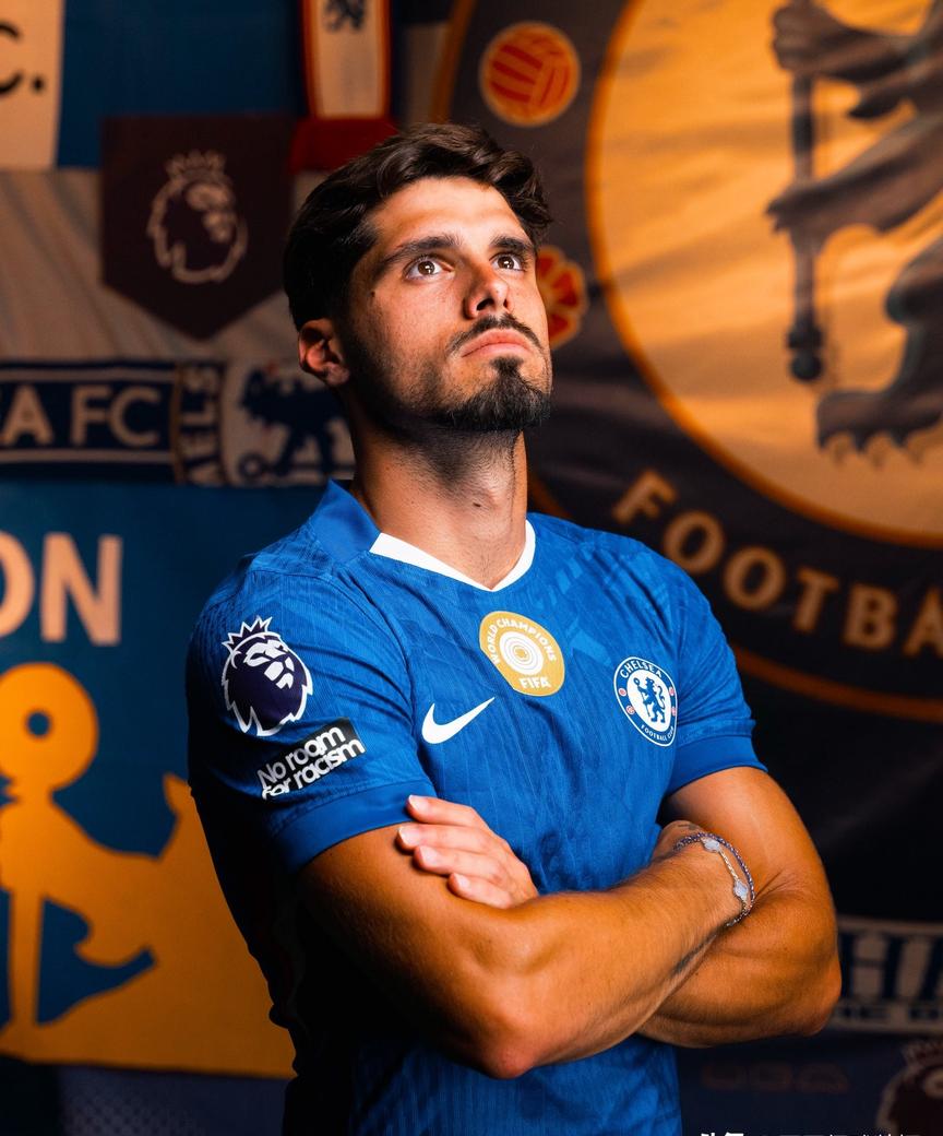 九游体育-法甲倒计时，西汉姆今夜绝杀压哨，细节引发关注，媒体盛赞，球队文化再被提及的简单介绍